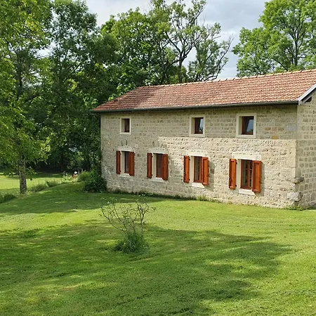 Domaine De Montvianeix * Saint-Victor-Montvianeix